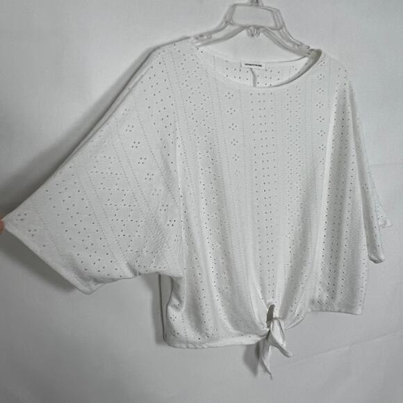 Caution To The Wind White Eyelet Dolman Sleeve Cropped Top Size M - Picture 3 of 7